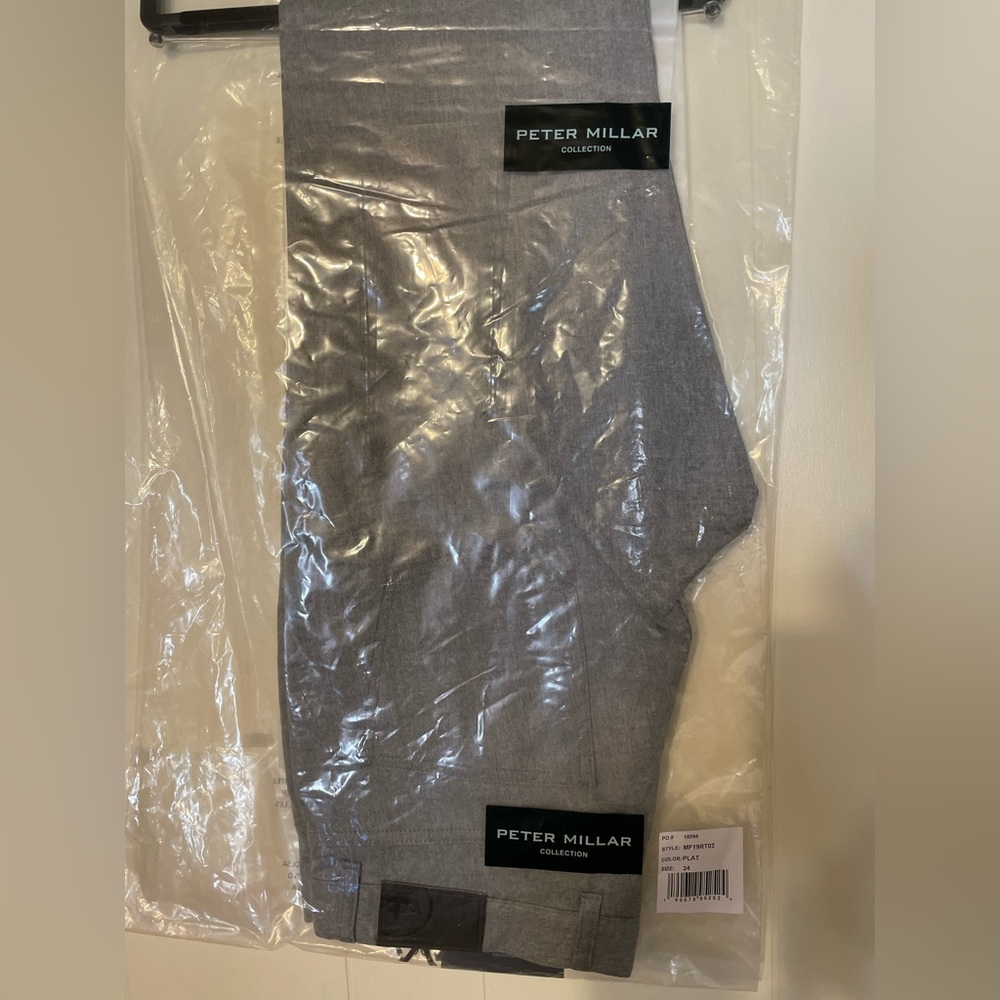 PETER MILLAR Collection Men's Wool Flat Front Casual Pants. Color plat. Size:34